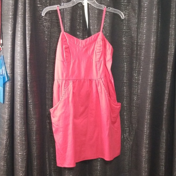 Pretty pink spaghetti strap top - Picture 1 of 3